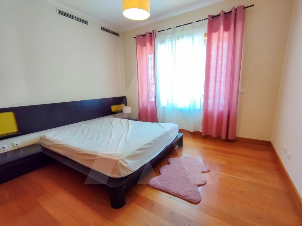Apartamento T3 para Arrendamento em Parque das Nações Foto 20