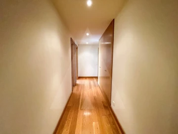 Apartamento T3 para Arrendamento em Parque das Nações