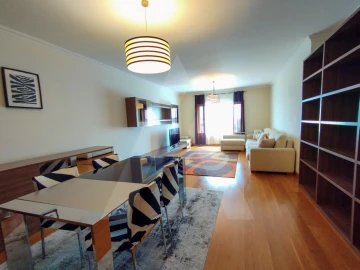 Apartamento T3 para Arrendamento em Parque das Nações