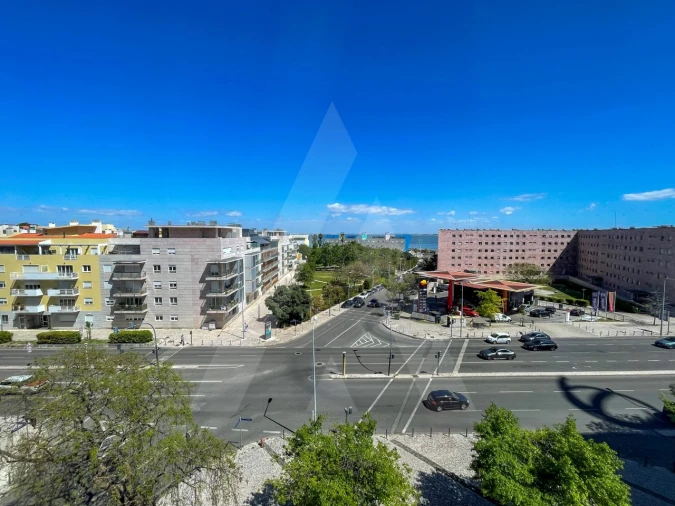 Apartamento T3 para Arrendamento em Parque das Nações Foto 17