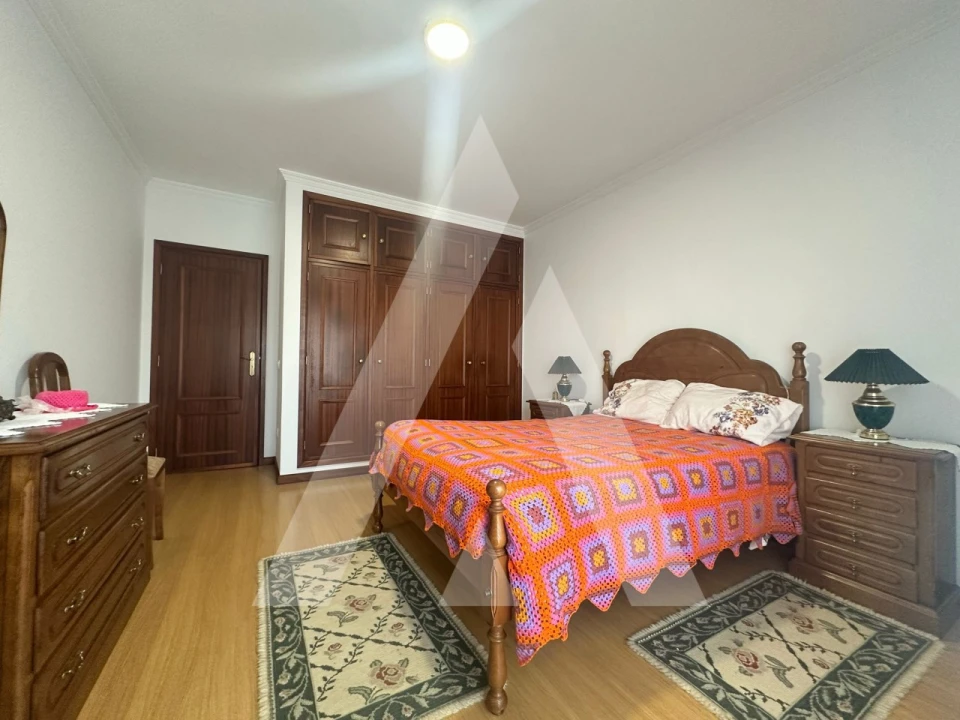 Moradia T3 para Venda em Vilarinho do Bairro Foto 8