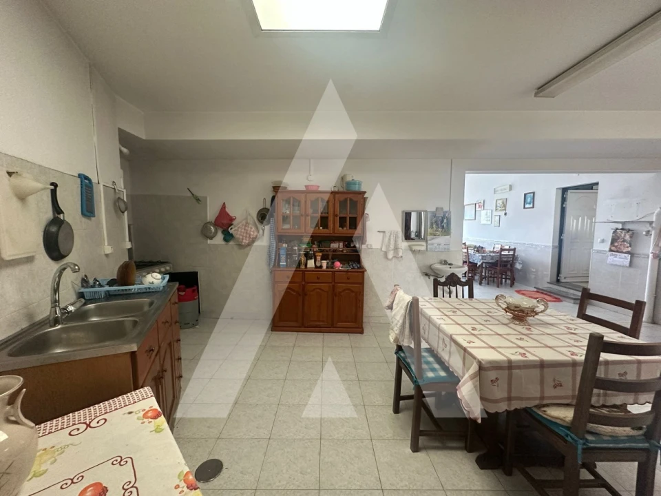 Moradia T3 para Venda em Vilarinho do Bairro Foto 21