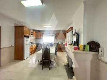 Moradia T3 para Venda em Vilarinho do Bairro