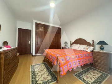 Moradia T3 para Venda em Vilarinho do Bairro