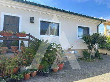 Moradia T3 para Venda em Oiã