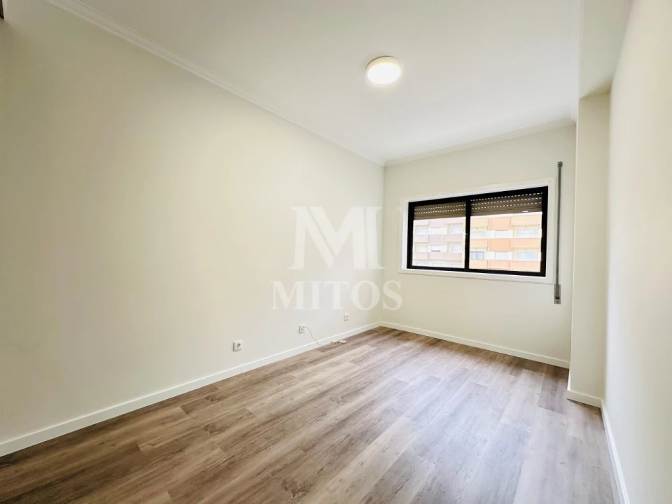 Apartamento T2 para Arrendamento em Chafe Foto 14