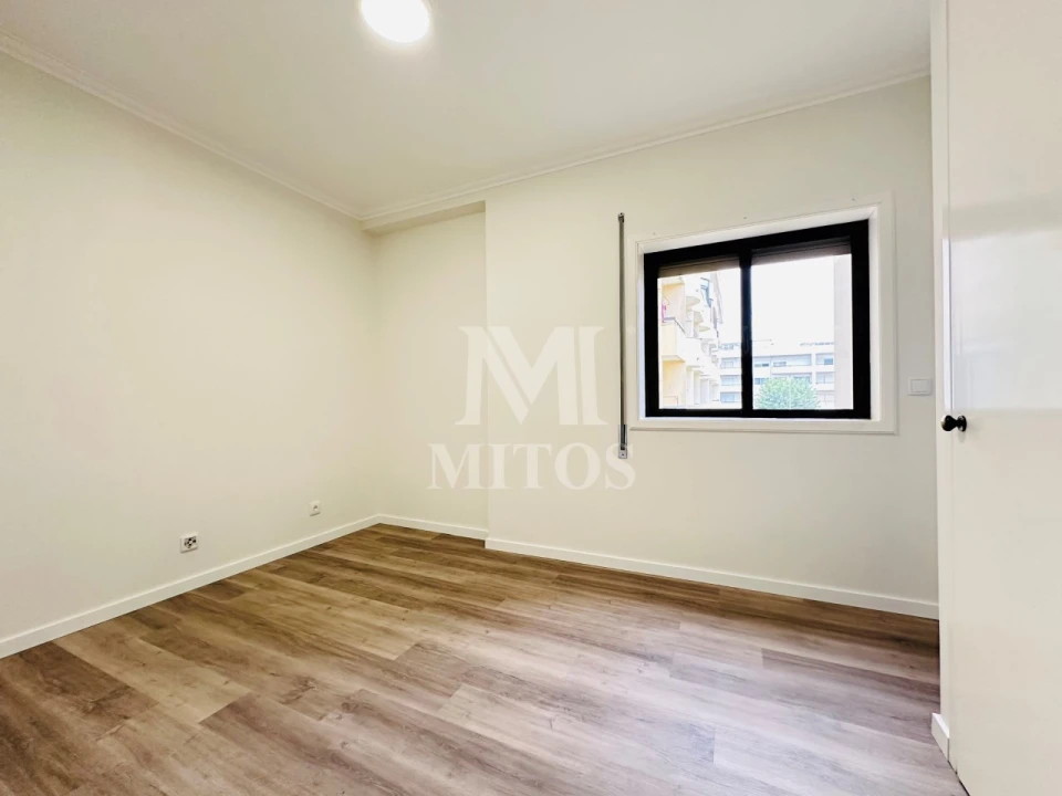 Apartamento T2 para Arrendamento em Chafe Foto 12