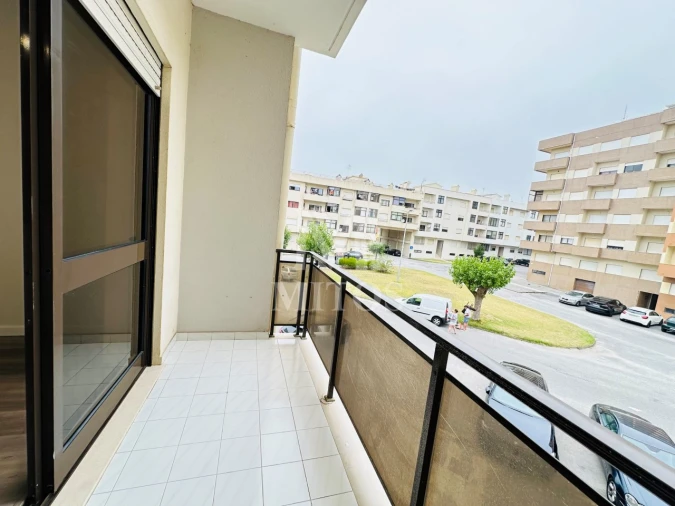 Apartamento T2 para Arrendamento em Chafe Foto 9