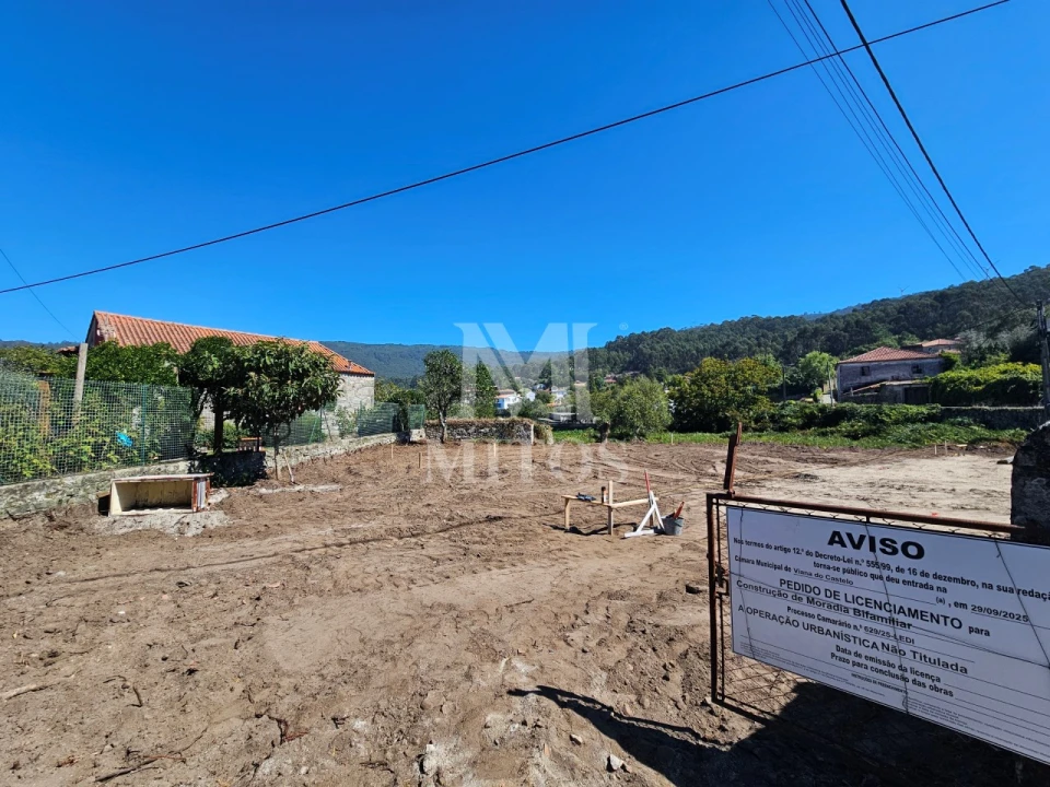 Moradia T3 para Venda em Afife Foto 1