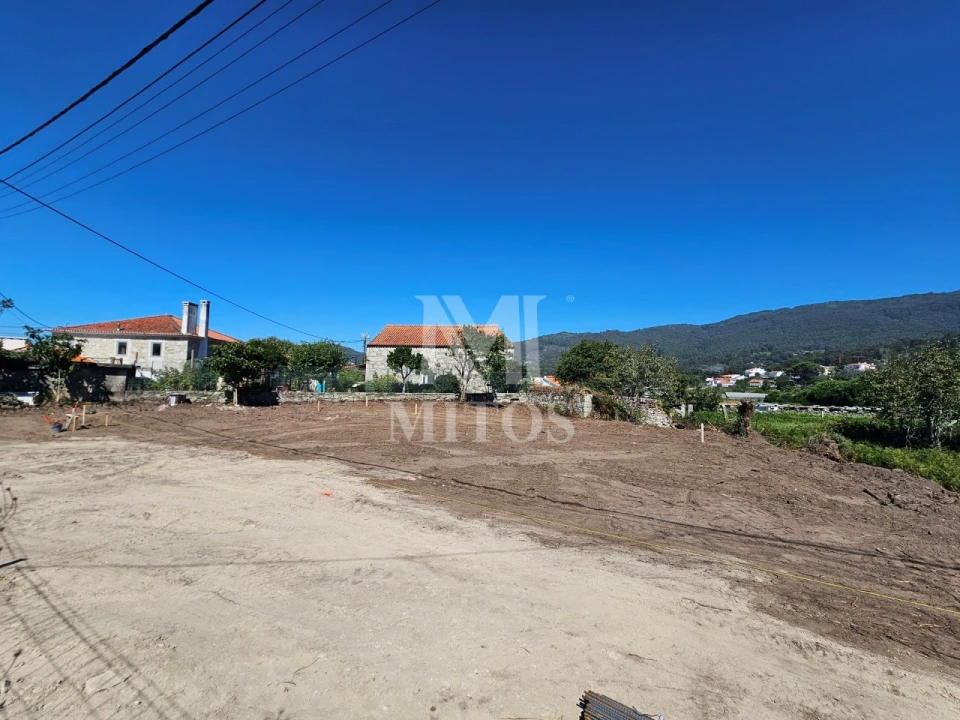 Moradia T3 para Venda em Afife Foto 10