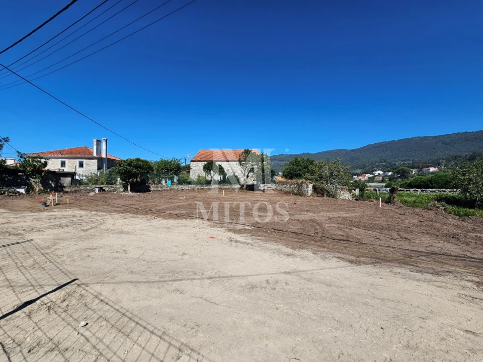 Moradia T3 para Venda em Afife Foto 12