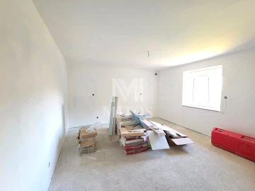 Moradia T3 para Venda em Durrães e Tregosa