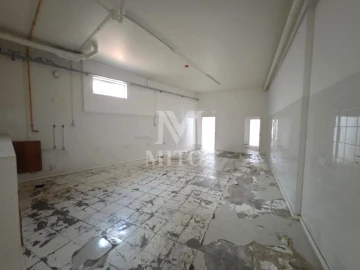 Loja para Arrendamento em Santa Maria Maior e Monserrate e Meadela