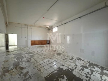 Loja para Arrendamento em Santa Maria Maior e Monserrate e Meadela