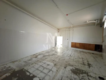 Loja para Arrendamento em Santa Maria Maior e Monserrate e Meadela