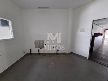 Loja para Arrendamento em Santa Maria Maior e Monserrate e Meadela