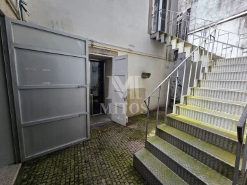 Loja para Arrendamento em Santa Maria Maior e Monserrate e Meadela