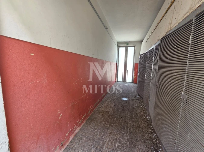 Loja para Arrendamento em Santa Maria Maior e Monserrate e Meadela Foto 19