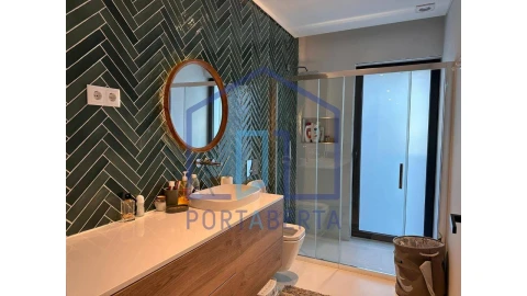 Moradia T3 para Venda em Santa Maria Maior