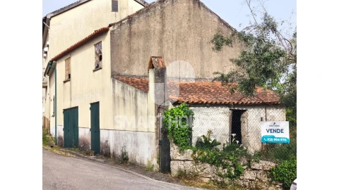 Moradia T4 para Venda em São João da Boa Vista