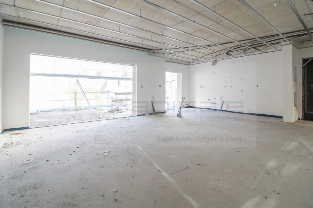 Apartamento T3 para Venda em Póvoa de Santo Adrião e Olival Basto Foto 13