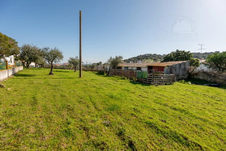 Moradia T4 para Venda em Arraiolos Foto 47