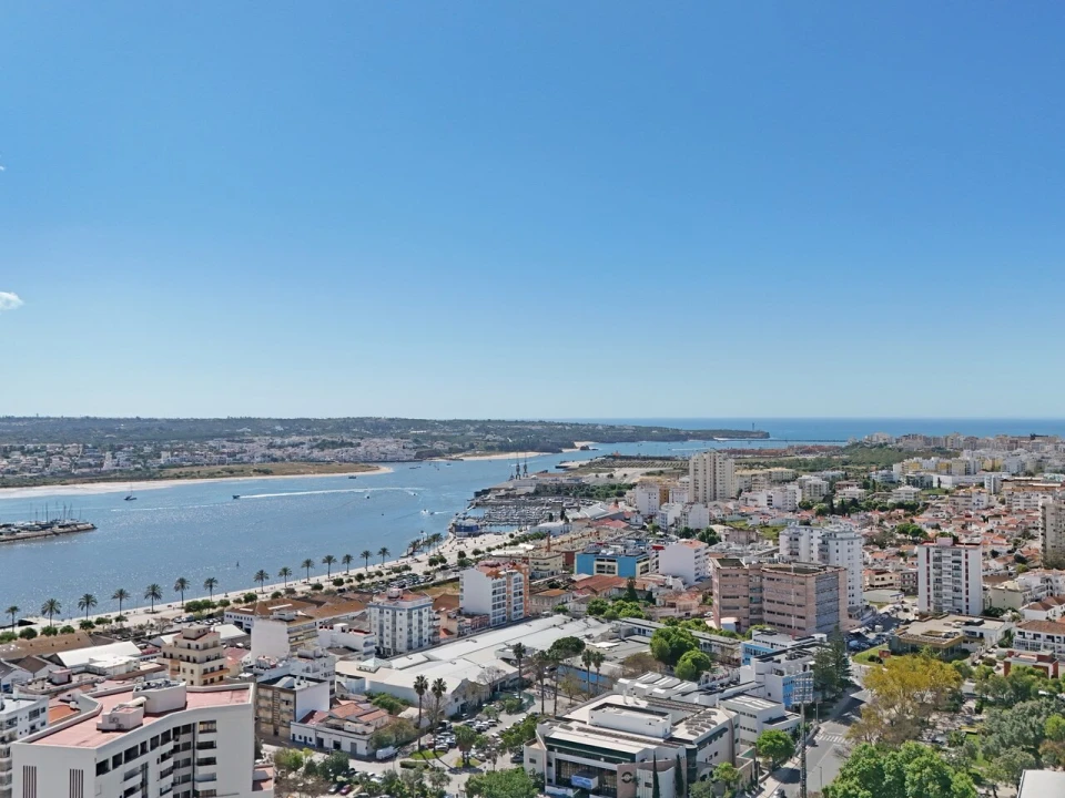 Apartamento T3 para Venda em Portimão Foto 36