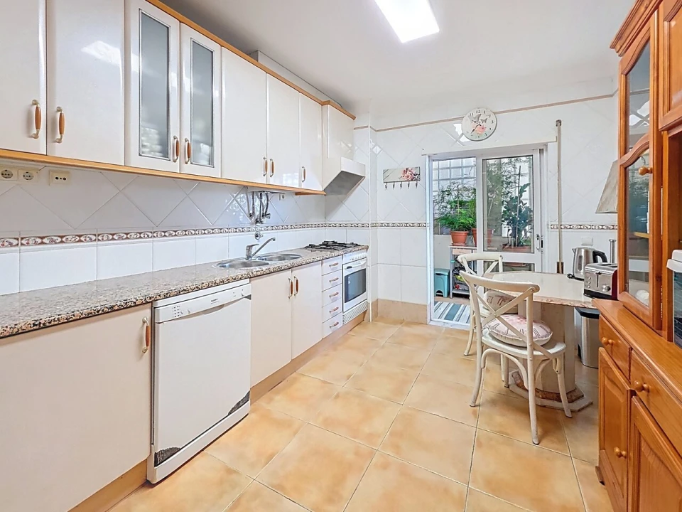 Apartamento T3 para Venda em Portimão Foto 15