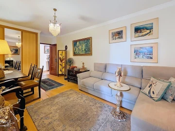 Apartamento T3 para Venda em Portimão