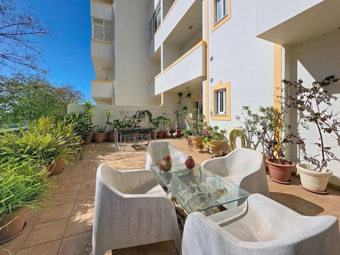 Apartamento T3 para Venda em Portimão Foto 32