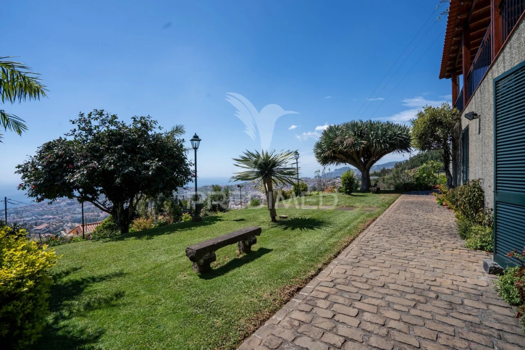 Moradia T3 para Venda em São Roque Foto 1