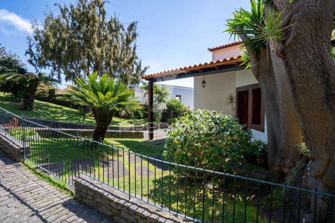 Moradia T3 para Venda em São Roque Foto 5