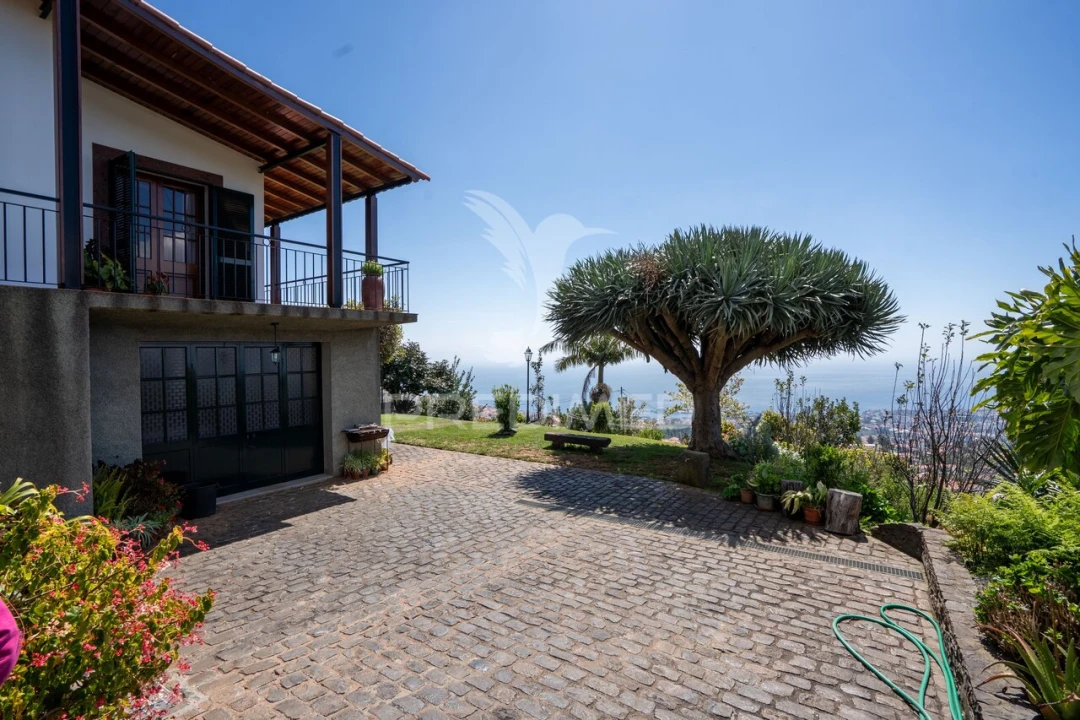 Moradia T3 para Venda em São Roque Foto 10