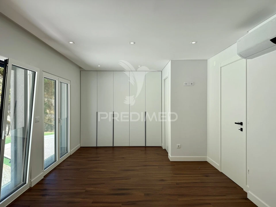 Apartamento T3 para Venda em Leiria, Pousos, Barreira e Cortes Foto 12