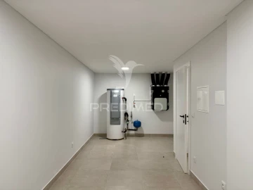 Apartamento T3 para Venda em Leiria, Pousos, Barreira e Cortes