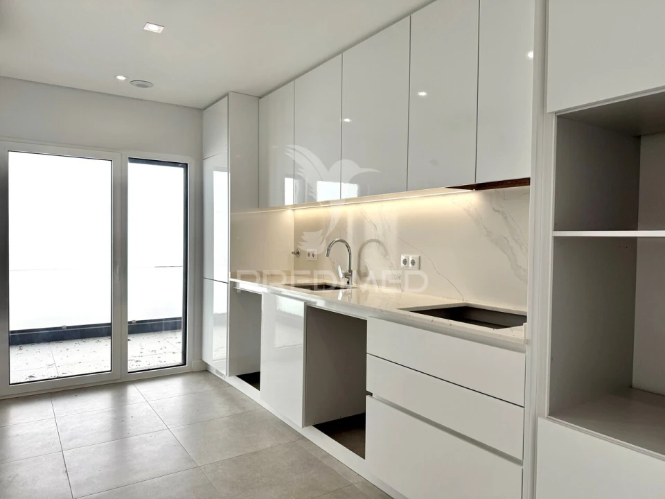 Apartamento T3 para Venda em Leiria, Pousos, Barreira e Cortes Foto 5