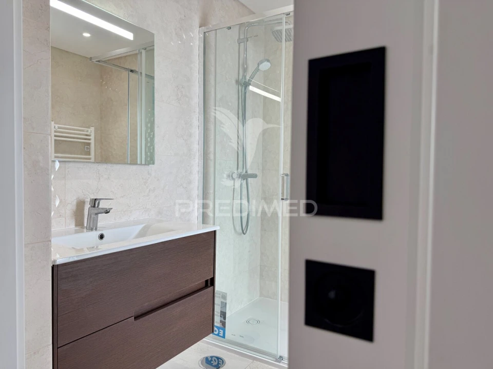 Apartamento T3 para Venda em Leiria, Pousos, Barreira e Cortes Foto 3