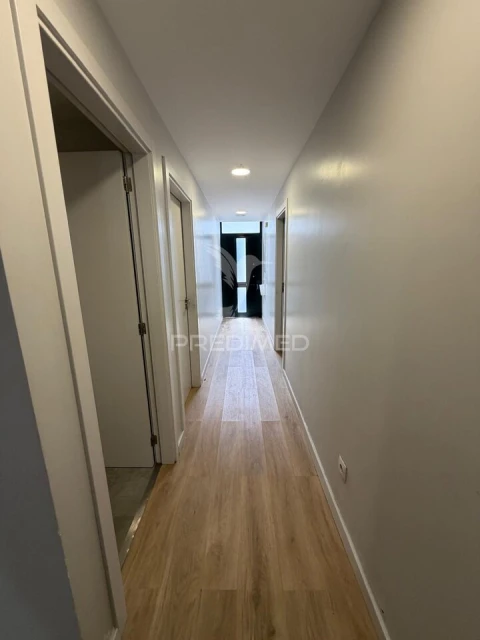 Moradia T3 para Venda em Funchal (Santa Maria Maior)