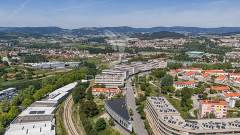 Apartamento T3 para Venda em Urgezes