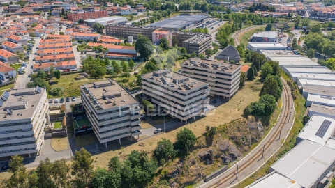 Apartamento T3 para Venda em Urgezes