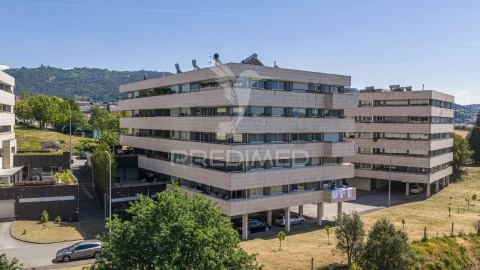 Apartamento T3 para Venda em Urgezes