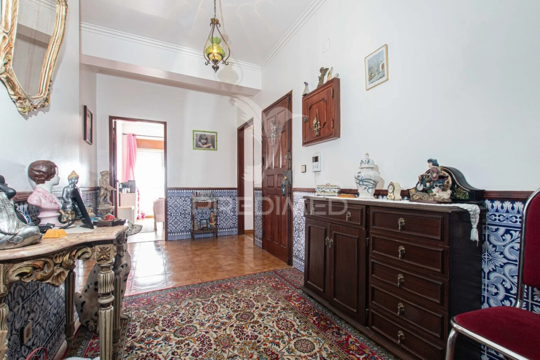 Apartamento T3 para Venda em Vialonga Foto 1