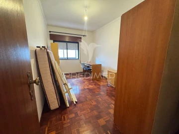 Apartamento T3 para Venda em Abrantes (São Vicente e São João) e Alferrarede