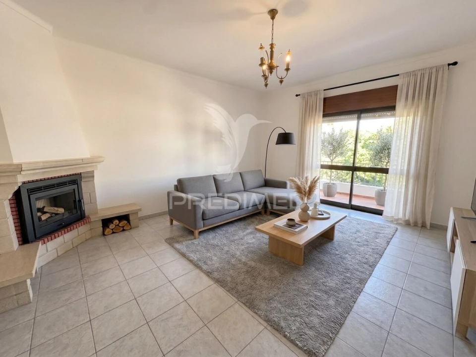 Apartamento T3 para Venda em Abrantes (São Vicente e São João) e Alferrarede Foto 1