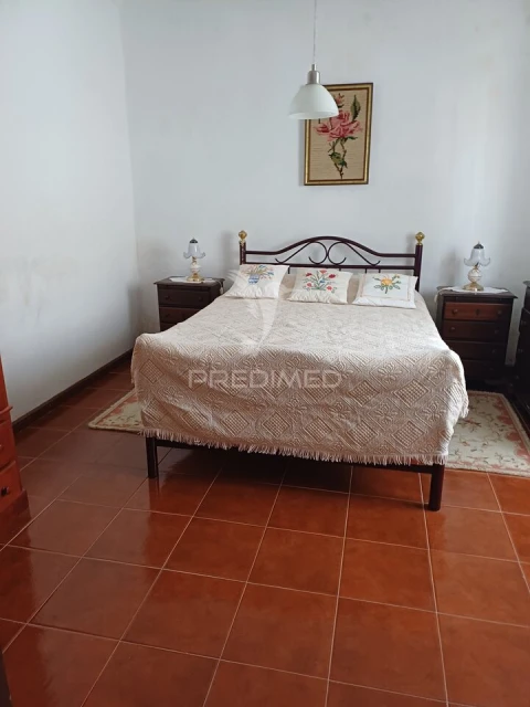 Moradia T2 para Venda em Benavila e Valongo