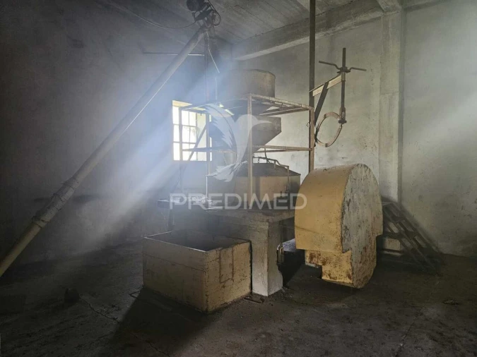 Moradia T0 para Venda em Beco Foto 6