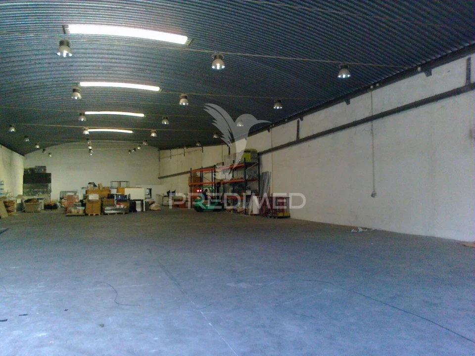 Armazém para Arrendamento em Almargem do Bispo, Pêro Pinheiro e Montelavar Foto 3