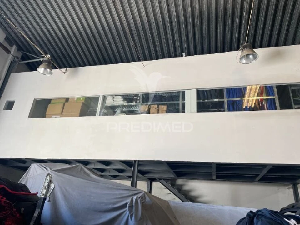 Armazém para Arrendamento em Almargem do Bispo, Pêro Pinheiro e Montelavar Foto 4