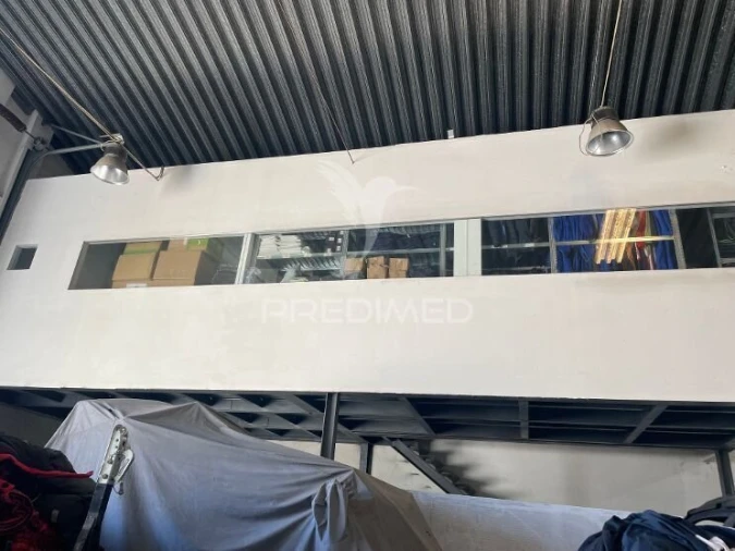 Armazém para Arrendamento em Almargem do Bispo, Pêro Pinheiro e Montelavar Foto 4