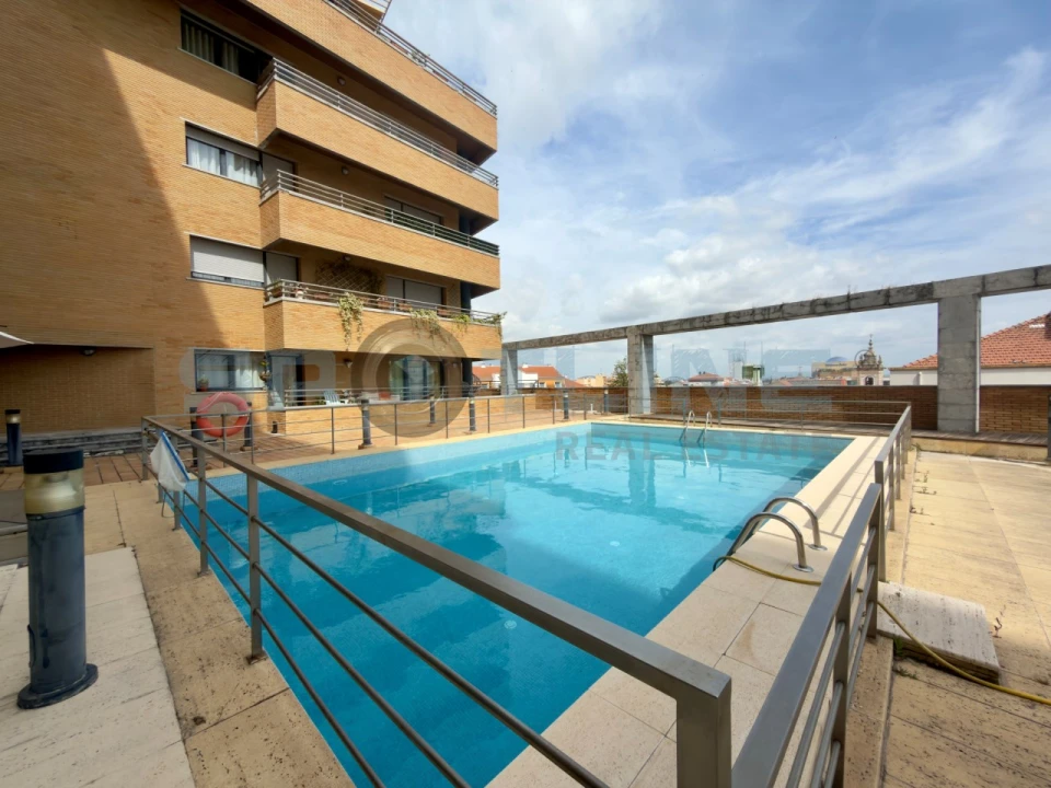 Apartamento T2 para Venda em Vila Franca de Xira Foto 53